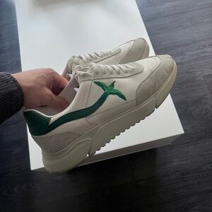 Axel Arigato men’s casual sneaker